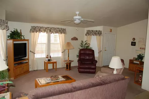 13621 E 55 Dr, Yuma, AZ 85367 photo 4