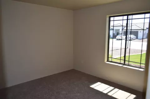 390 E 13 Pl, Somerton, AZ 85350 photo 12