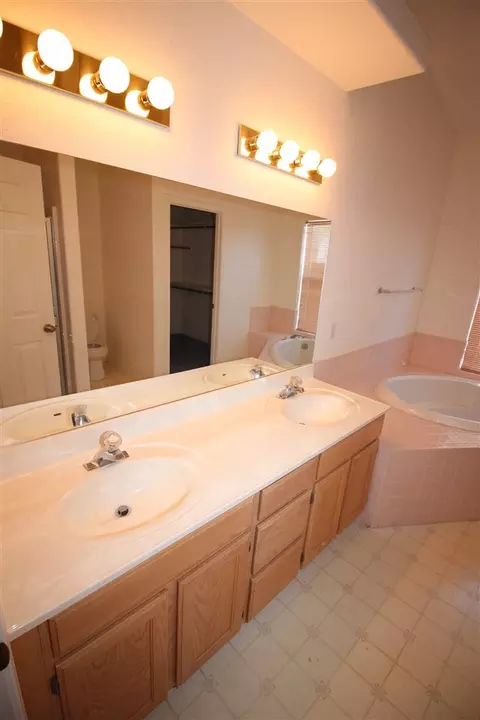 10667 E 35 Pl, Yuma, AZ 85367 photo 14
