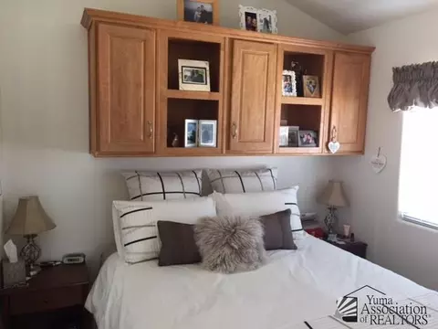 10324 E Compadre Ln, Yuma, AZ 85365 photo 8