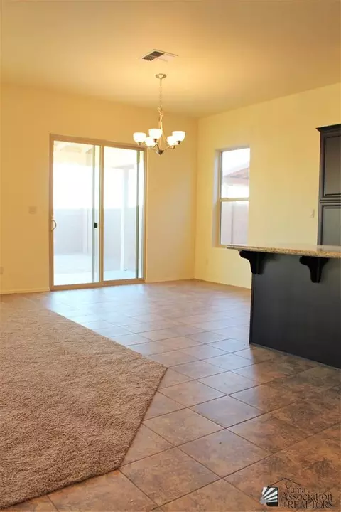 7863 E 37 Pl, Yuma, AZ 85365 photo 4
