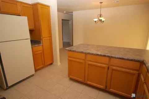 2173 S 46 Dr, Yuma, AZ 85364 photo 7