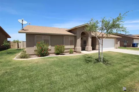 7616 E 40 Pl, Yuma, AZ 85365 photo 2