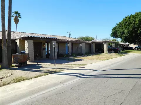 2129 E 25 Pl, Yuma, AZ 85364 photo 1