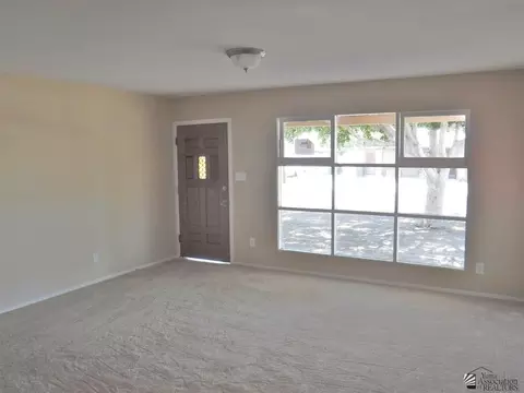924 E 25 Pl, Yuma, AZ 85365 photo 8