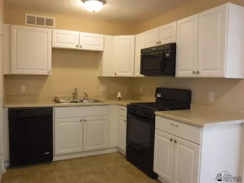 924 E 25 Pl, Yuma, AZ 85365 photo 5
