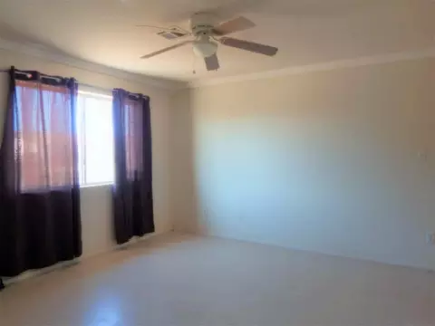 8867 E 39 St, Yuma, AZ 85365 photo 4