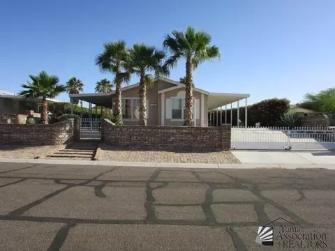 13569 E 49 Dr, Yuma, AZ 85367 photo 1