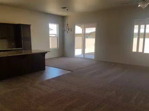 7866 E 38 St, Yuma, AZ 85365 photo 3