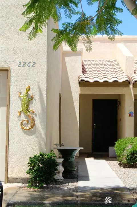2262 E 27 Ln, Yuma, AZ 85365 photo 3