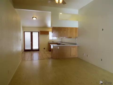 2262 E 27 Ln, Yuma, AZ 85365 photo 4