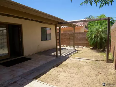 2262 E 27 Ln, Yuma, AZ 85365 photo 18