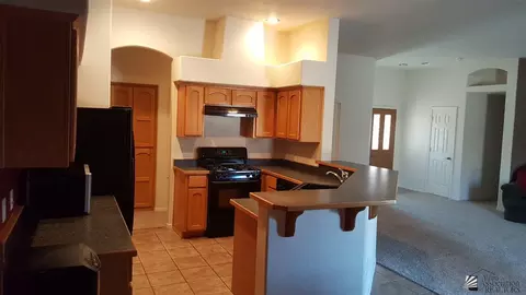 10355 E 38 Ln, Yuma, AZ 85365 photo 2