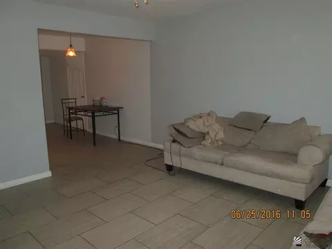 924 E 26 St, Yuma, AZ 85364 photo 2