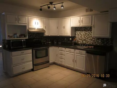 924 E 26 St, Yuma, AZ 85364 photo 3