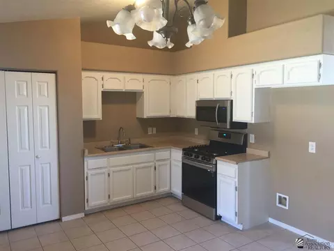 5197 E 30 Pl, Yuma, AZ 85365 photo 2