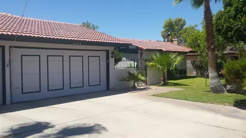 2245 E 27 Way, Yuma, AZ 85365 photo 1