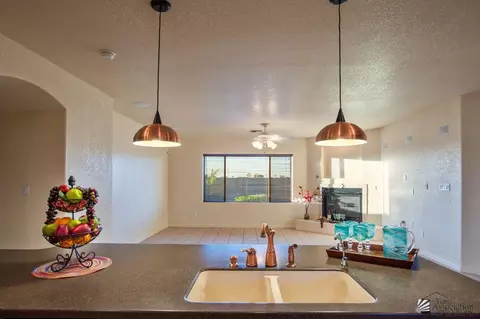 12196 E 33 St, Yuma, AZ 85367 photo 4