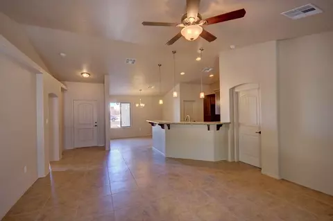 10194 E 37 Pl, Yuma, AZ 85365 photo 2