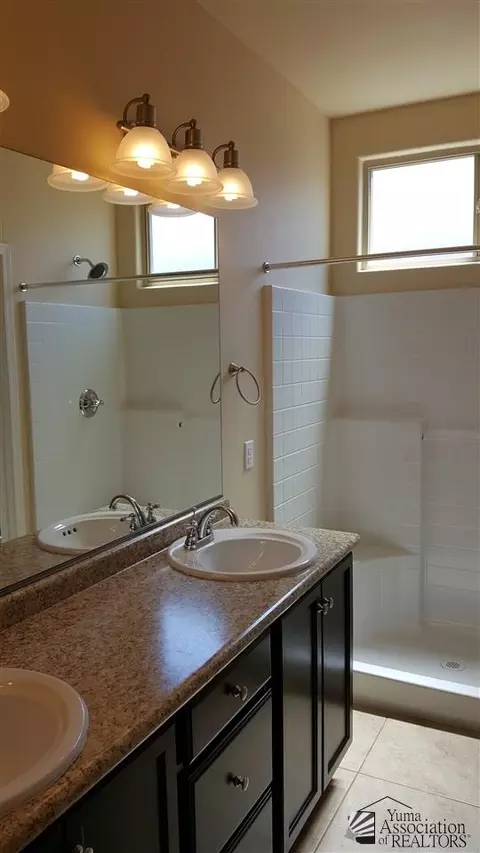 6572 E 35 Pl, Yuma, AZ 85365 photo 13