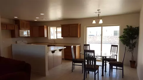 10111 E 35 Pl, Yuma, AZ 85365 photo 4