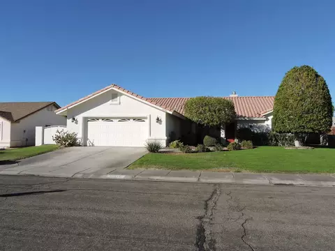 10540 E 37 St, Yuma, AZ 85365 photo 1