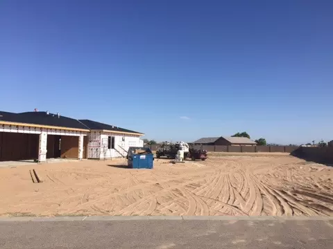 4820 E 47 St, Yuma, AZ 85365 photo 2