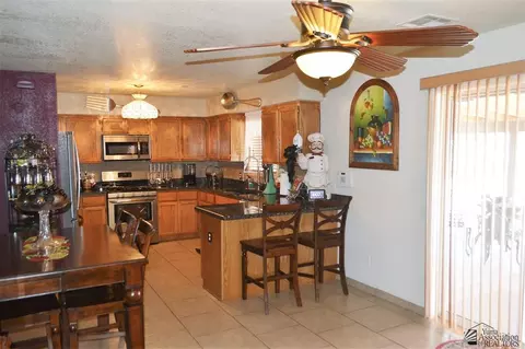 8761 E 26 St, Yuma, AZ 85365 photo 6