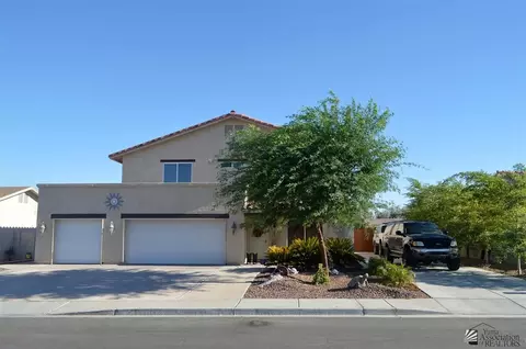 8761 E 26 St, Yuma, AZ 85365 photo 1