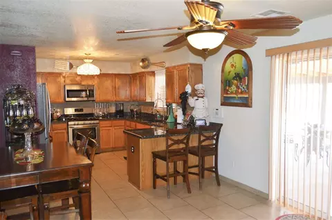 8761 E 26 St, Yuma, AZ 85365 photo 6