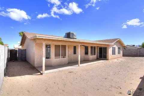 11303 E 24 Pl, Yuma, AZ 85365 photo 16