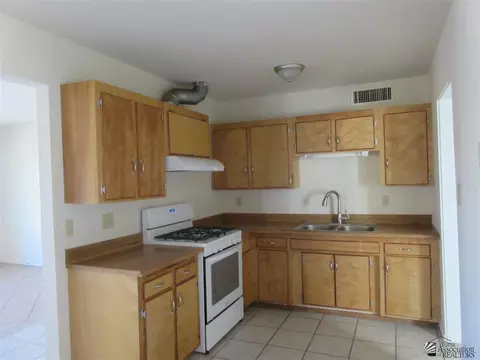 919 E 24 Pl, Yuma, AZ 85365 photo 4