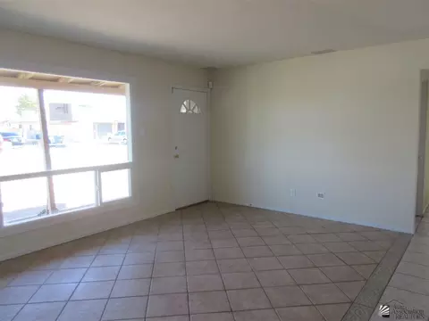 919 E 24 Pl, Yuma, AZ 85365 photo 2