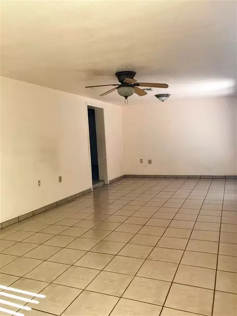 1319 E Morrison St, Yuma, AZ 85365 photo 6