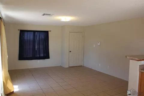 6234 E 44 St, Yuma, AZ 85365 photo 3