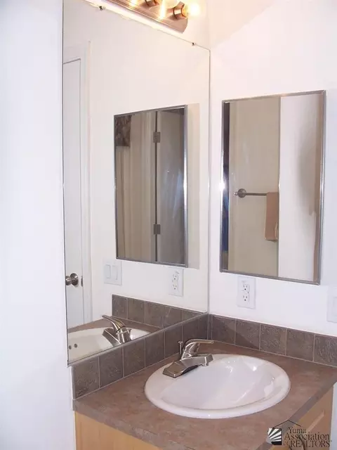 5553 E 34 Pl, Yuma, AZ 85365 photo 15