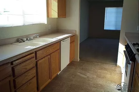 11290 E 25 St, Yuma, AZ 85367 photo 4