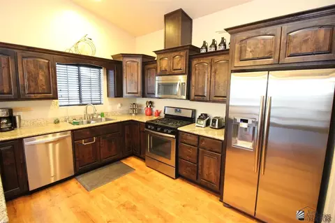 499 E 14 St, Somerton, AZ 85350 photo 9