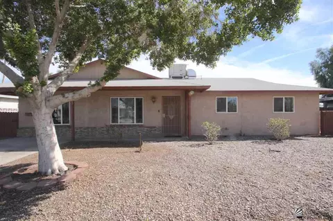 1433 E 27 St, Yuma, AZ 85365 photo 2