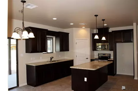 382 E 12 Pl, Somerton, AZ 85350 photo 8