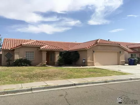 8131 E 26 St, Yuma, AZ 85365 photo 1