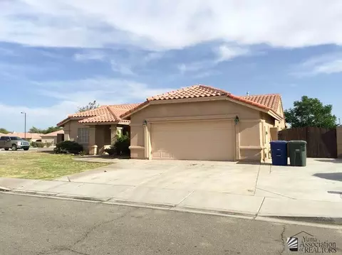 8131 E 26 St, Yuma, AZ 85365 photo 2