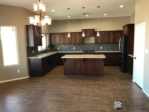 7838 E 37 St, Yuma, AZ 85365 photo 4