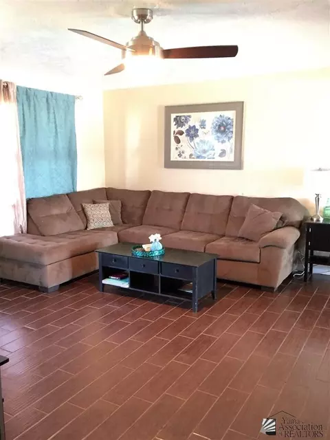 1315 E 25 Pl, Yuma, AZ 85364 photo 3
