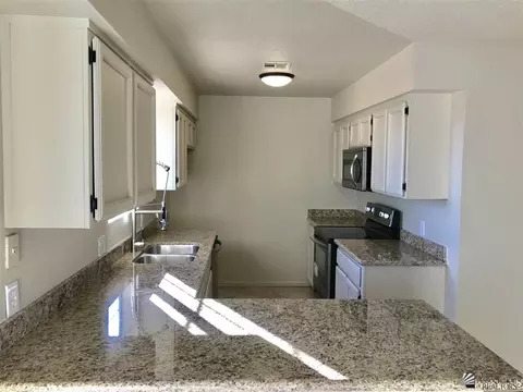 8709 E 39 Pl, Yuma, AZ 85365 photo 5