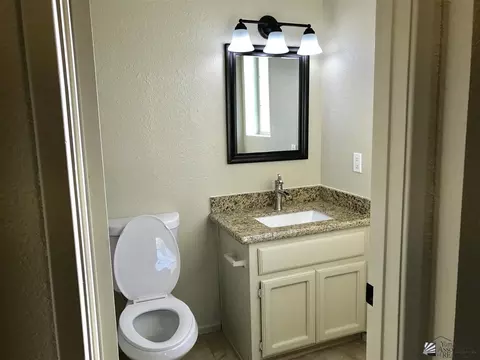 8709 E 39 Pl, Yuma, AZ 85365 photo 14