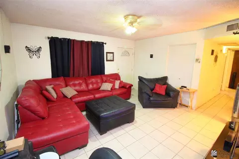 8353 S Apache Ln, Yuma, AZ 85364 photo 4