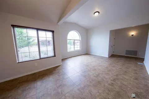11676 E 35 St, Yuma, AZ 85365 photo 3
