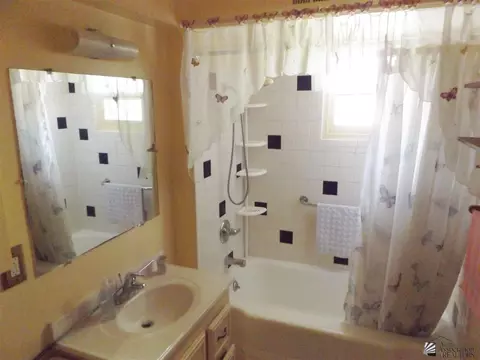 930 E 25 St, Yuma, AZ 85364 photo 6