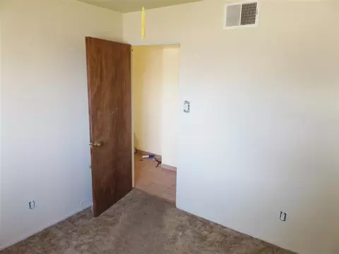 930 E 25 St, Yuma, AZ 85364 photo 8